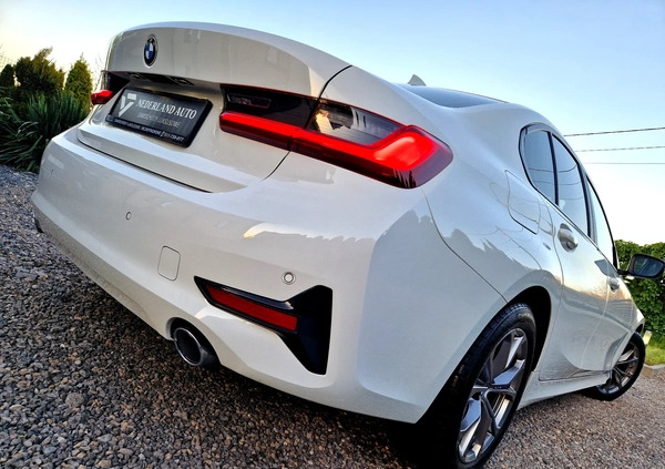 BMW Seria 3 cena 99900 przebieg: 171000, rok produkcji 2019 z Rumia małe 781
